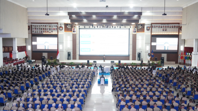 Ilustrasi Praja IPDN
