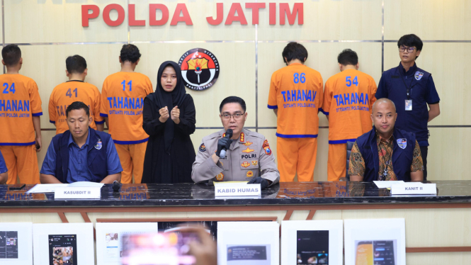 Foto kabid humas polda jatim (dok:istimewa)