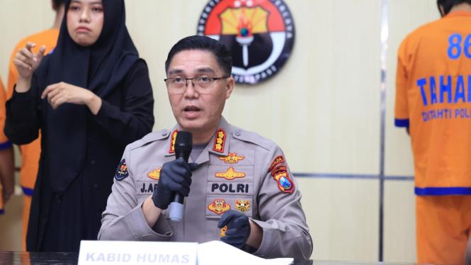 Kabid Humas Polda Jatim Kombes Pol Jules Abraham Abast (dok:istimewa)