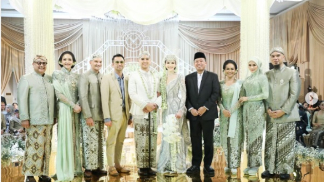Raffi Ahmad di pernikahan Al Ghazali
