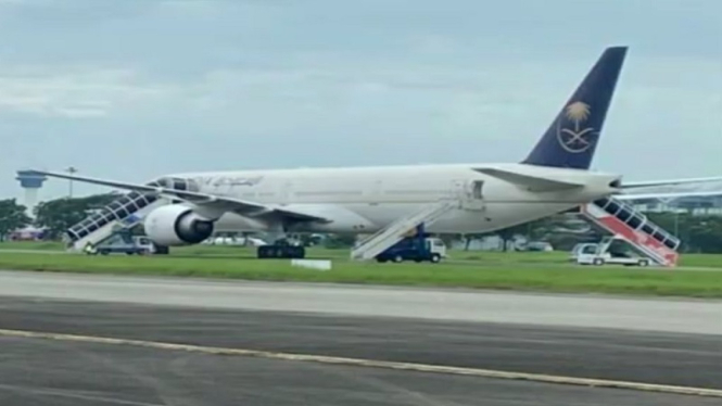Maskapai Saudi Airlines mendarat darurat di Bandara Kualanamu, Deliserdang