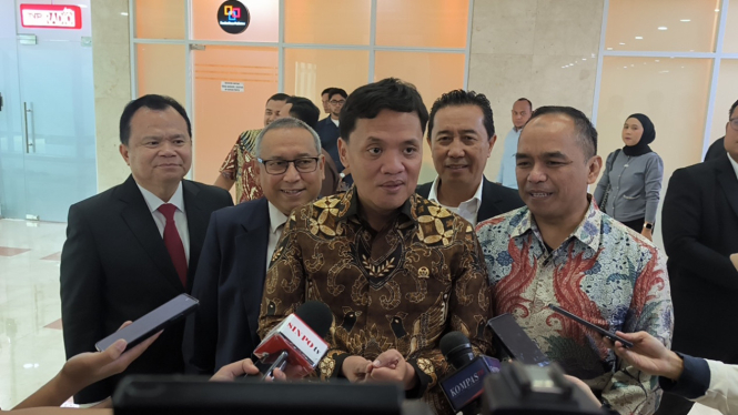 Ketua Komisi III DPR RI Habiburokhman di Kompleks Parlemen, Senayan, Jakarta Pusat, Rabu, 18 Juni 2025