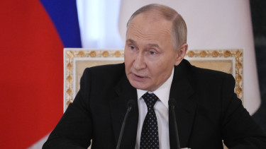 Presiden Rusia Vladimir Putin dengan Presiden Prabowo