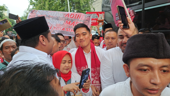 Kaesang Pangarep sambangi DPP PSI daftar jadi caketum.
