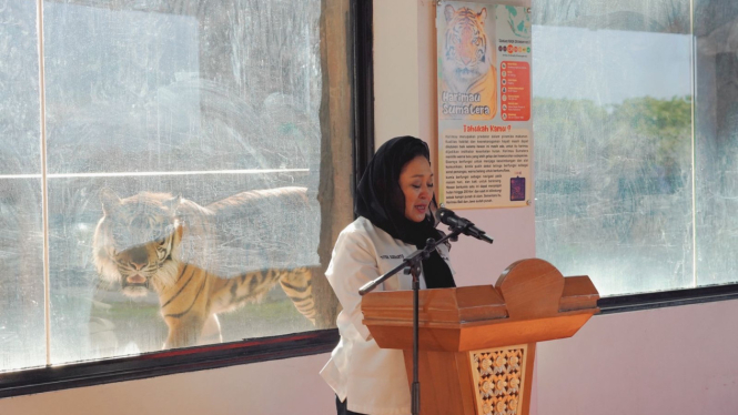 Titiek Soeharto di TMBK Kinantan Bukittinggi