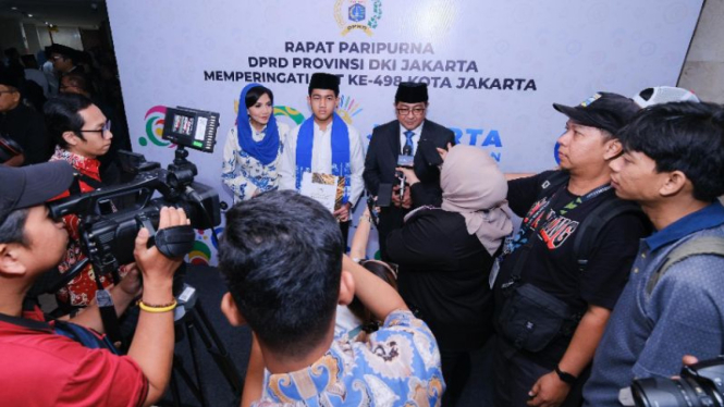 Menekraf Teuku Riefky Harsya.