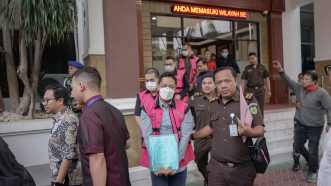 Kejagung limpahkan 9 tersangka kasus Pertamina 