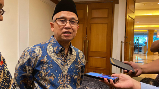 Wakil Menteri Pendidikan Dasar dan Menengah (Wamendikdasmen), Atip Latipulhaya