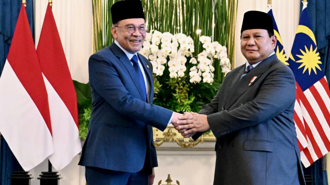 Presiden RI Prabowo Subianto dan PM Malaysia Anwar Ibrahim di Istana Merdeka, Jakarta Pusat.