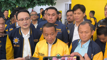 Ketua Umum Partai Golkar, Bahlil Lahadalia di Kantor DPP Partai Golkar, Jakarta Barat