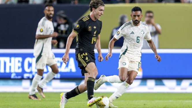 Timnas Meksiko vs Timnas Arab Saudi di Piala Emas CONCACAF 2025