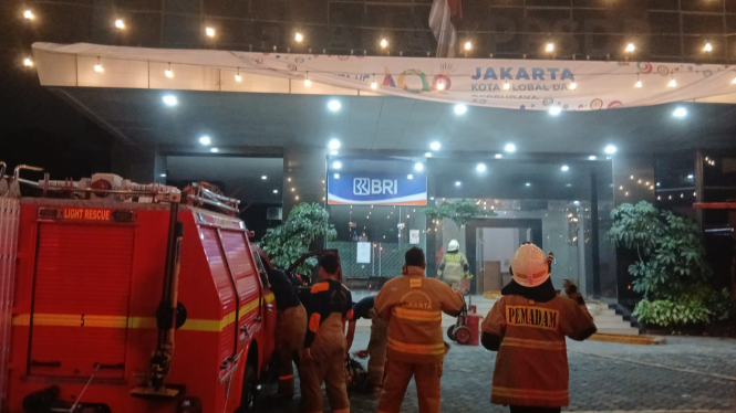 Kebakaran di Gedung YPPSDP (Yayasan Pengembangan Potensi Sumber Daya Pertahanan)