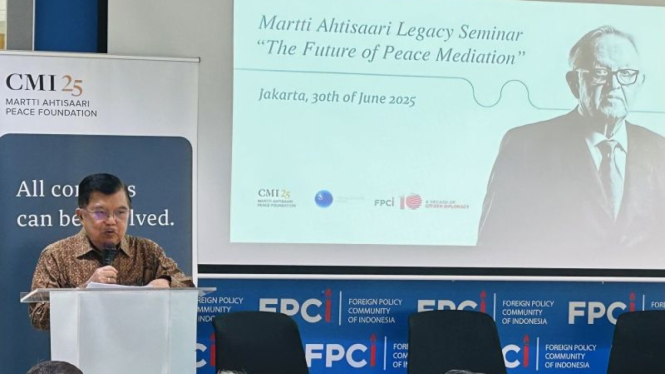 Jusuf Kalla menjadi pembicara kunci seminar 'The Future of Peace Mediation'