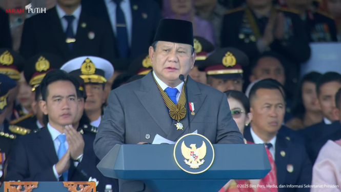 Presiden RI Prabowo Subianto di acara HUT Bhayangkara ke-79 di Monas, Jakarta Pusat (sumber: tangkapan layar YouTube Sekretariat Presiden)