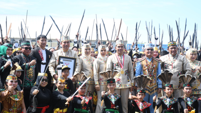 Tari Mandau Pulang Pisau