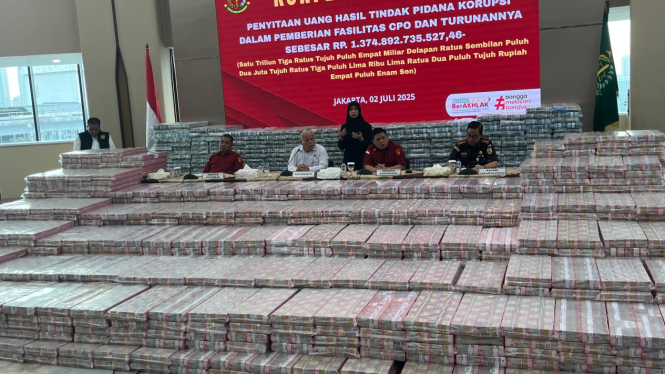 Foto penampakan uang