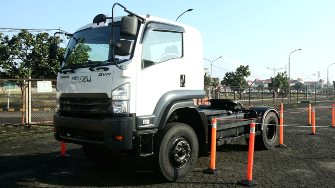 Isuzu GIGA GVR