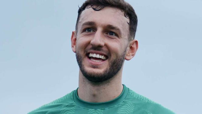 Kiper anyar Persib Bandung, Adam Przybek