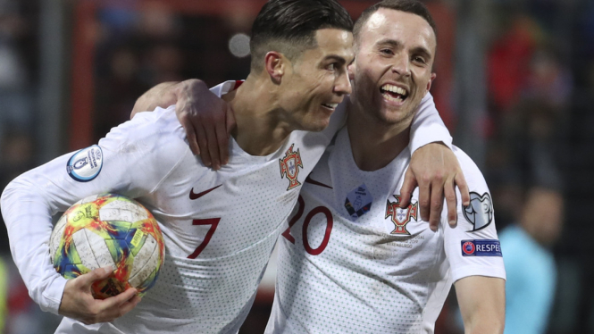 Diogo Jota dan Cristiano Ronaldo