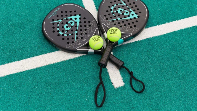 Ilustrasi raket padel