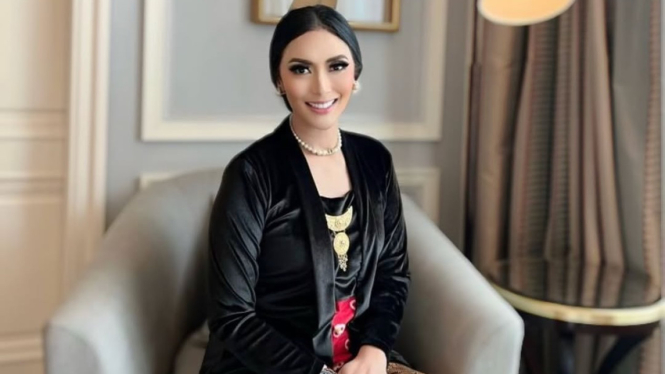 Tina Astari, istri Menteri UMKM, Maman Abdurrahman.