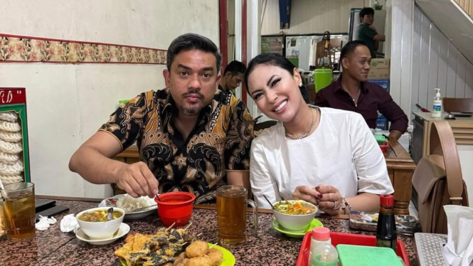 Menteri UMKM, Maman Abdurrahman dan istri, Agustina Hastarini.