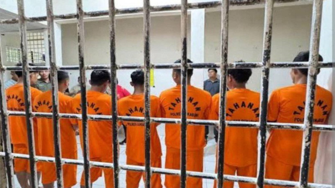 Tujuh tersangka kasus perusakan rumah singgah pelajar Kristen di Sukabumi