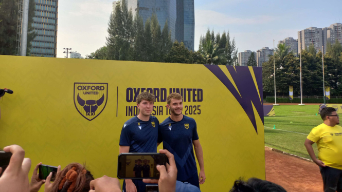 Oxford United gelar coaching clinic di Jakarta