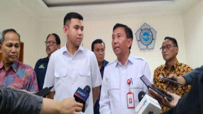 Sekretaris Dirjen Rehabilitasi Sosial Kemensos Idit Supriadi Priatna (kanan).