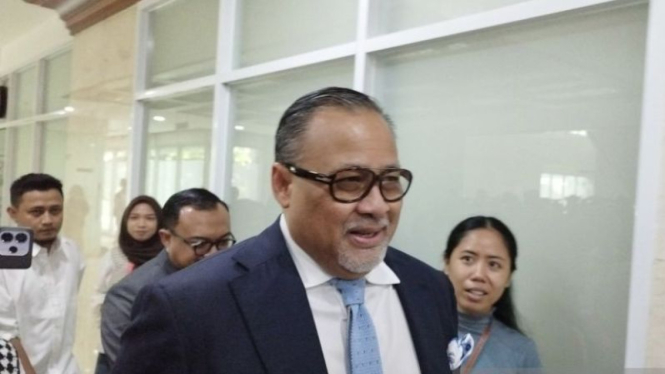 Raden Dato Iman Kusumo hadiri fit and proper test calon dubes.