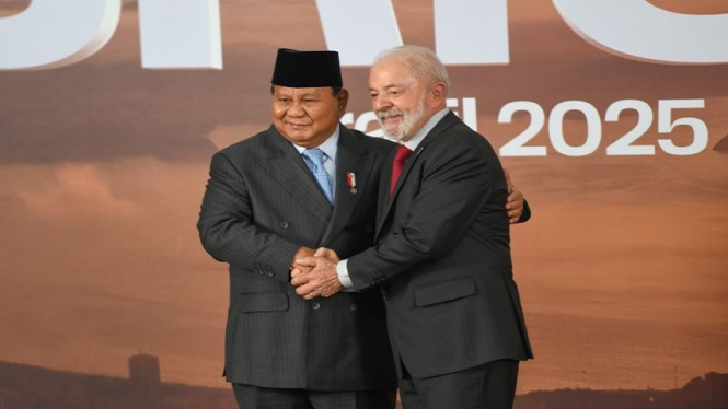 Presiden Prabowo disambut Presiden Brasil Lula Silva di KTT BRICS 2025