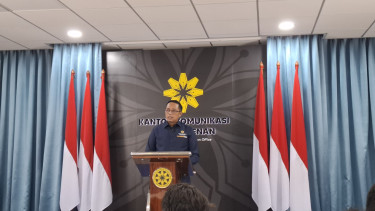 Kepala Kantor Komunikasi Kepresidenan atau PCO, Hasan Nasbi di Kantor PCO, Jakarta Pusat 