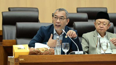 Anggota Komisi XII DPR RI Alfons Manibui.