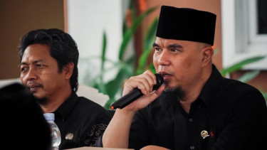 Ahmad Dhani.