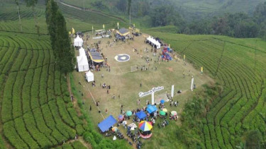 Program Desa Sejahtera 2025 yang diinisiasi SnackVideo di Desa Cipelah, Bandung.