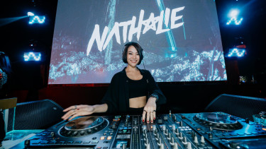 Nathalie Adelia