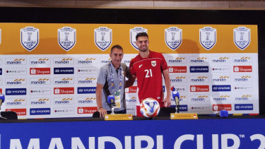 Gerald Vanenburg dan Jens Raven