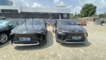 Lelang Toyota BZ4X