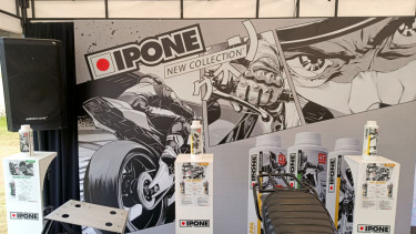 Pelumas baru Ipone dengan kemasan Manga.