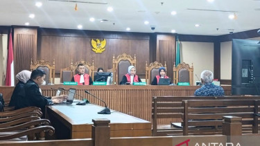 Dirjen Perkeretaapian Kemenhub Prasetyo Boeditjahjono jalani sidang vonis
