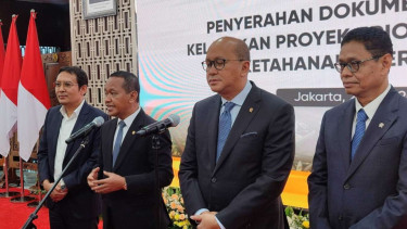 Bahlil Lahadalia, Rosan Roeslani 