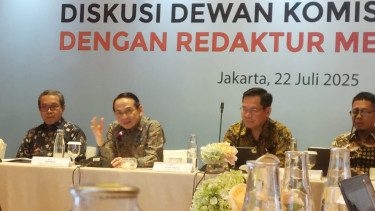 Anggota Dewan Komisioner OJK Agusman.