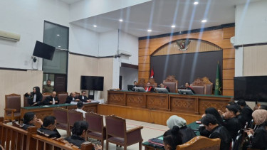 Terdakwa kasus judi online Komdigi, Rajo Emirsyah