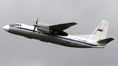Ilustrasi pesawat Antonov An-24RV milik maskapai Angara Airlines