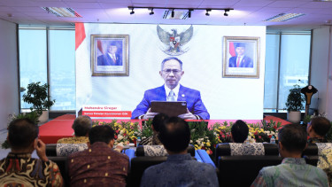 Ketua Dewan Komisioner OJK, Mahendra Siregar