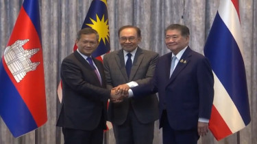 PM Malaysia Anwar Ibrahim mendamaikan konflik Kamboja dan Thailand
