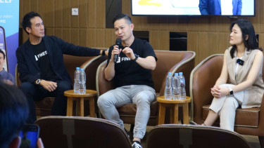 CIO and Co-Founder Finetiks, Daniel Mananta (paling kiri).