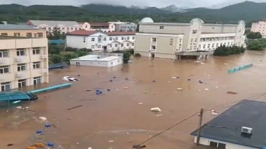 Banjir dahsyat terjang Beijing Utara, China