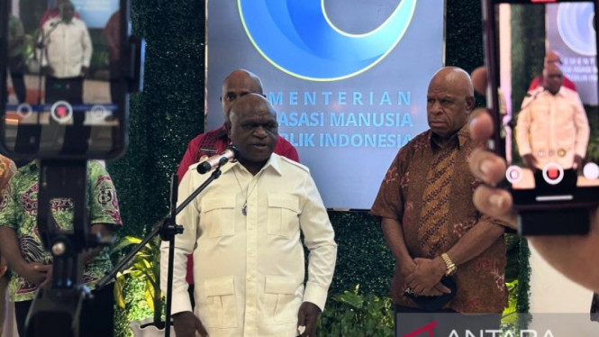 Menteri HAM, Natalius Pigai 