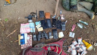 Barang bukti yang disita terkait penangkapan anggota OPM oleh Satgas TNI